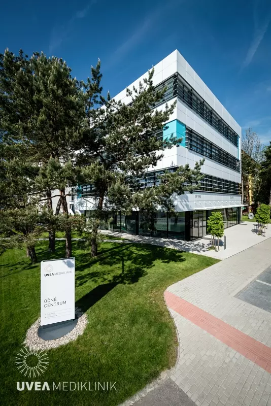 Exteriér - Exterier Uvea Mediklinik006