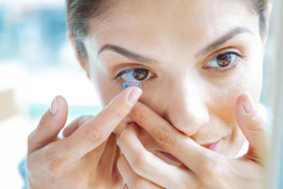 Všetko čo by ste mali vedieť o kontaktných šošovkách